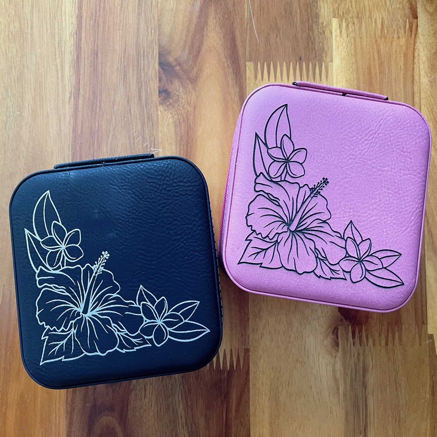 Faux Leather Zippered Travel Jewelry Box - Hibiscus