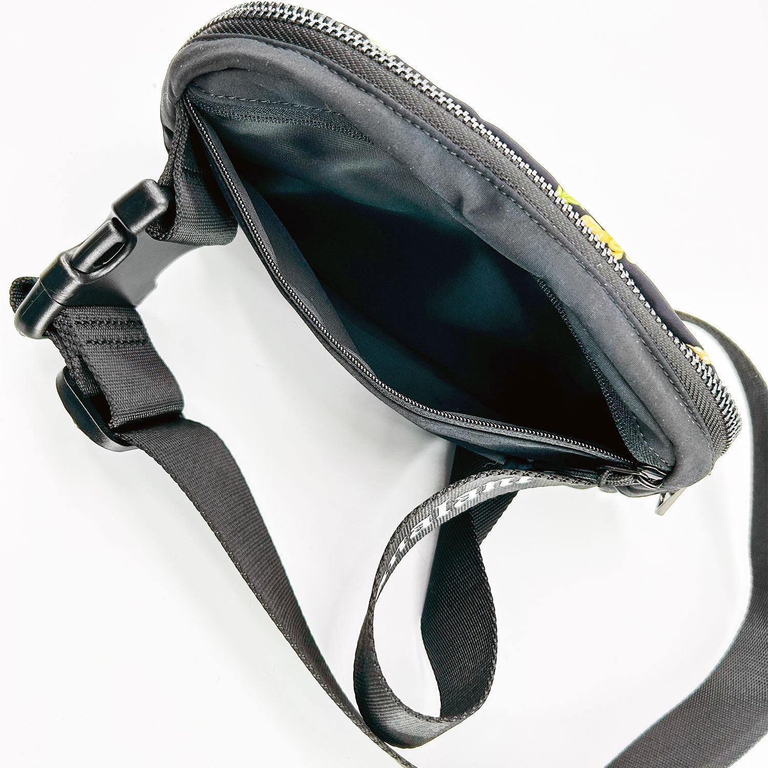 Lei Hip Bag with Adjustable Strap