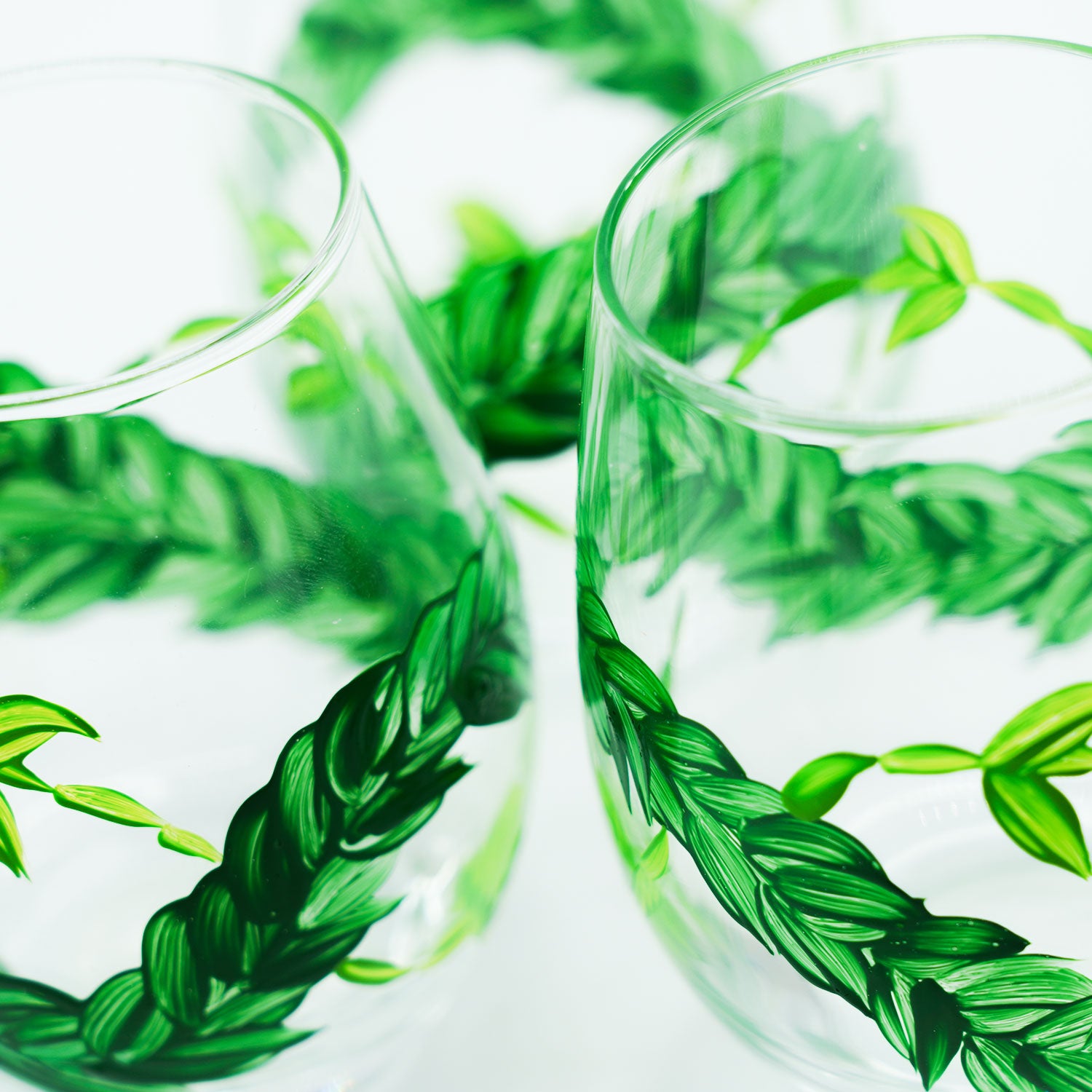 Hand-Painted Stemless Wine Glass Tumbler - Maile & Lāʻī