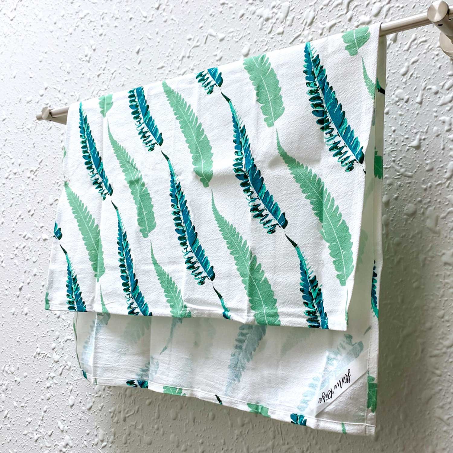 19" x 27" Cotton Flour Sack Tea Towel - Hāpu'u Fern