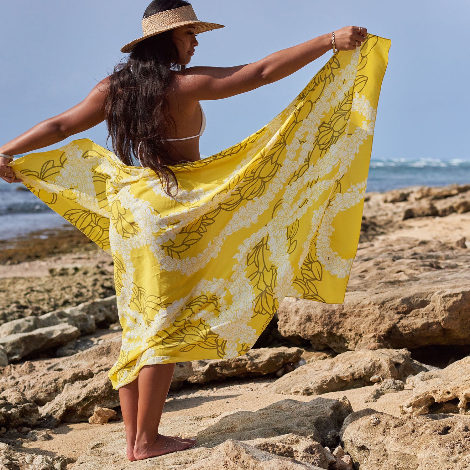 72" Lei Pīkake Print Pareo Coverup - Sunshine