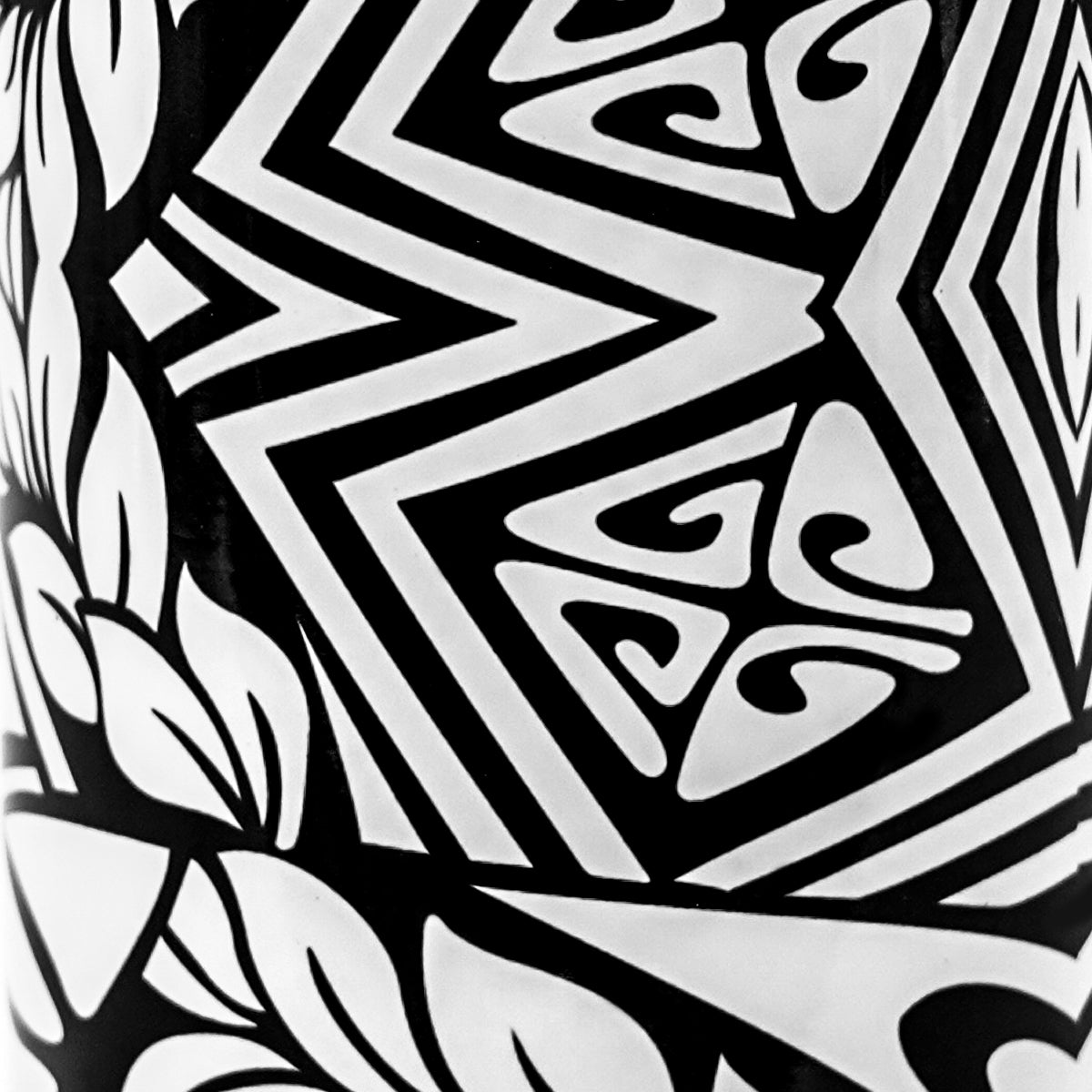 20oz Handmade Skinny Stainless Steel Tumbler - Maile Tribal