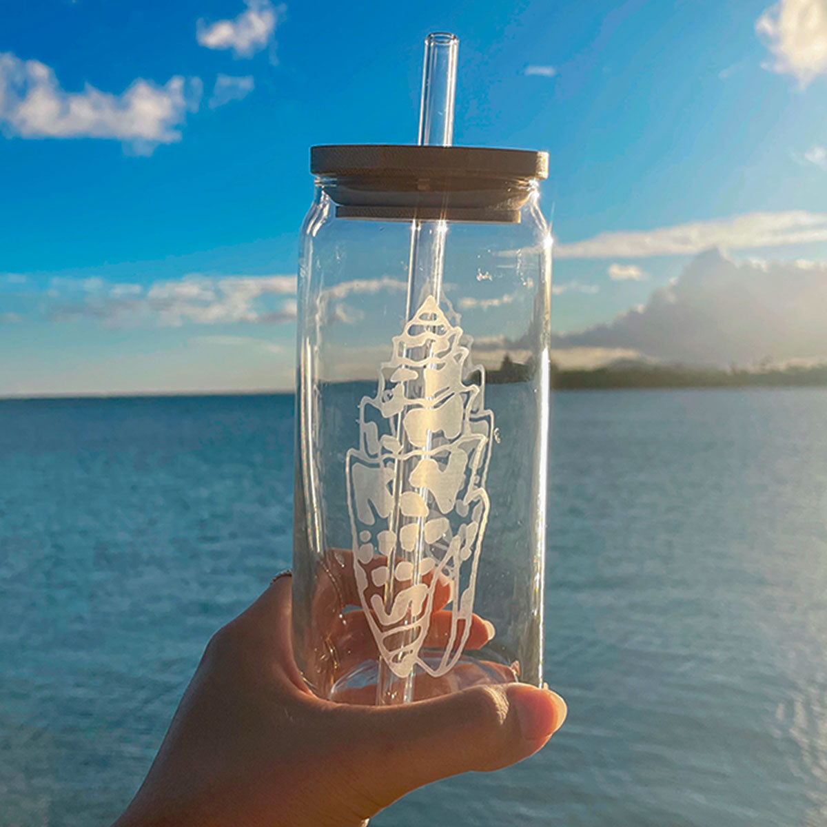 Hand Etched 20 oz Glass Tumbler with Lid & Straw - Miter Shells