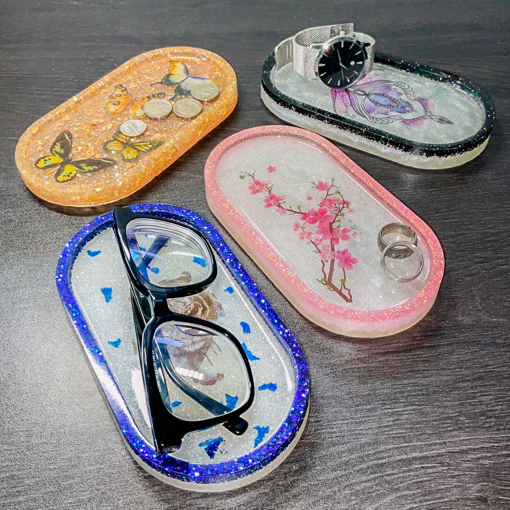 Brilliant Handmade Resin Trinket Tray / Jewelry Dish - Lotus