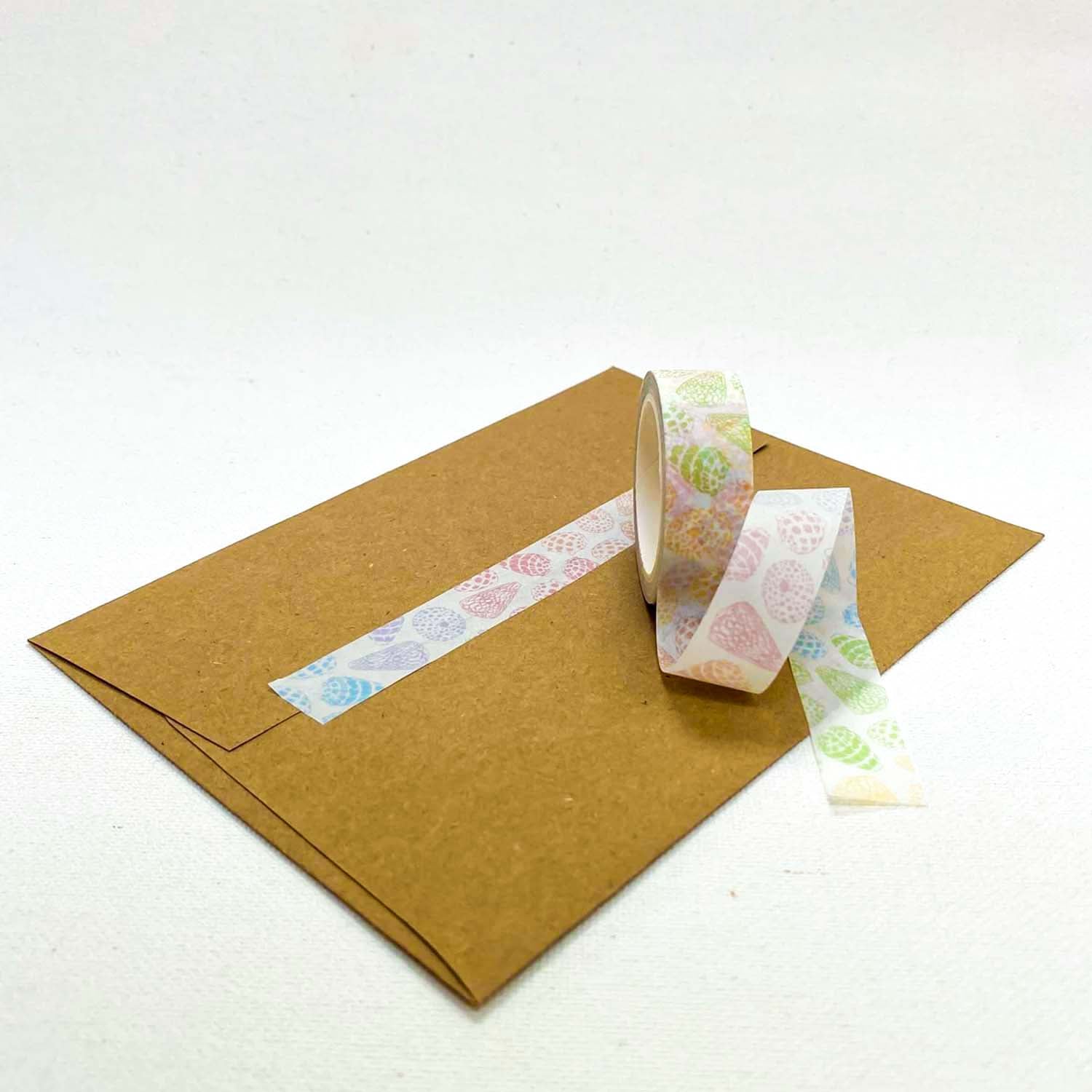 15mm x 10m Washi Tape - Ānuenue Rainbow Seashells
