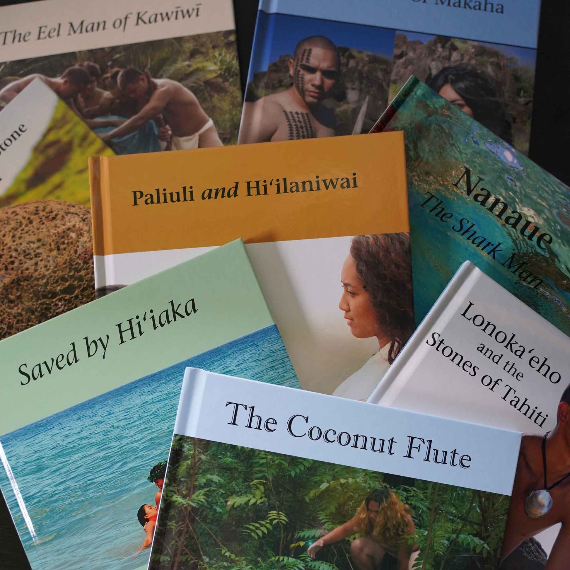 ʻŌlelo Hawaiʻi Hardcover Picture Book - The Fish-Attracting Stone of Nānākuli